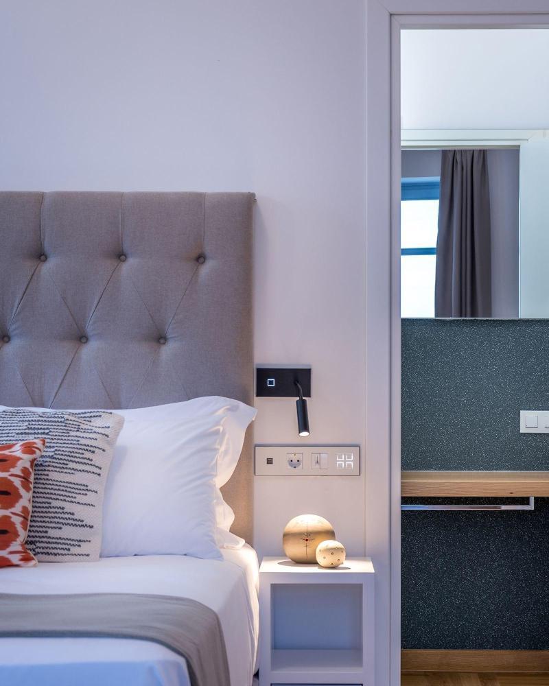 Shapes Luxury 4* Ermoupoli