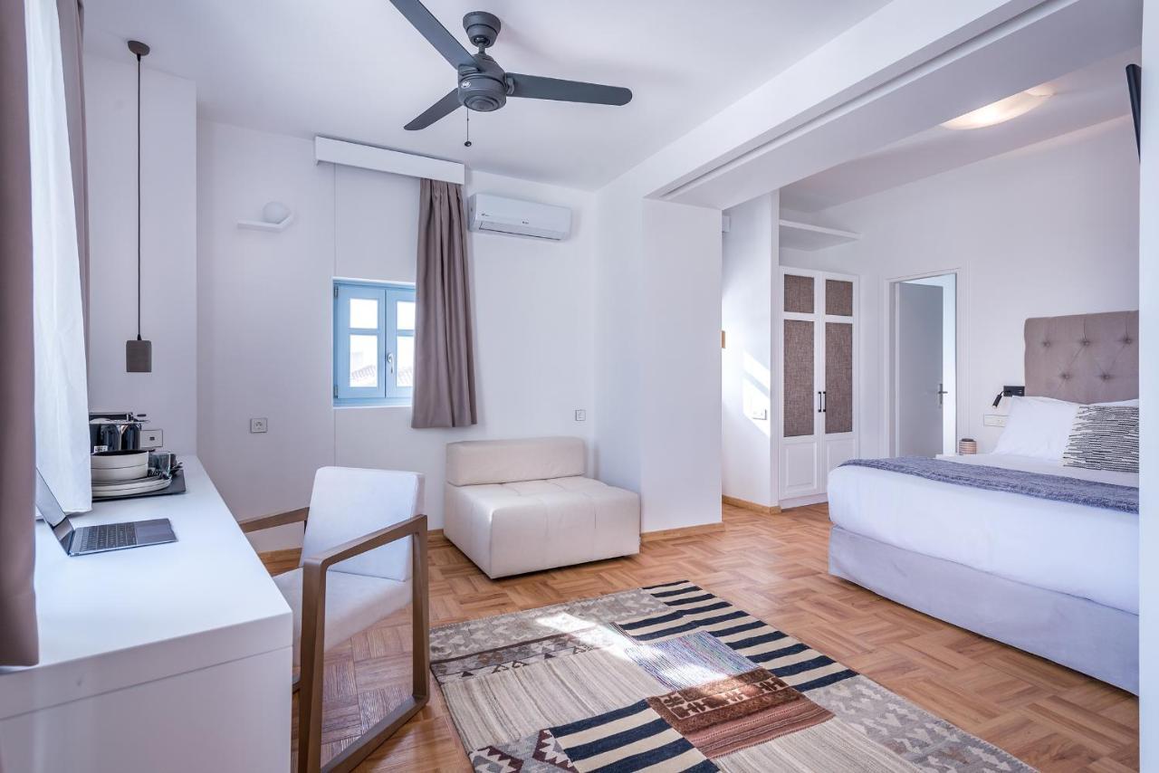 Shapes Luxury 4* Ermoupoli