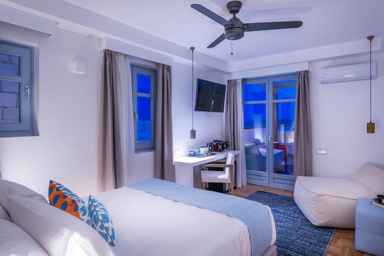 Shapes Luxury Hotel